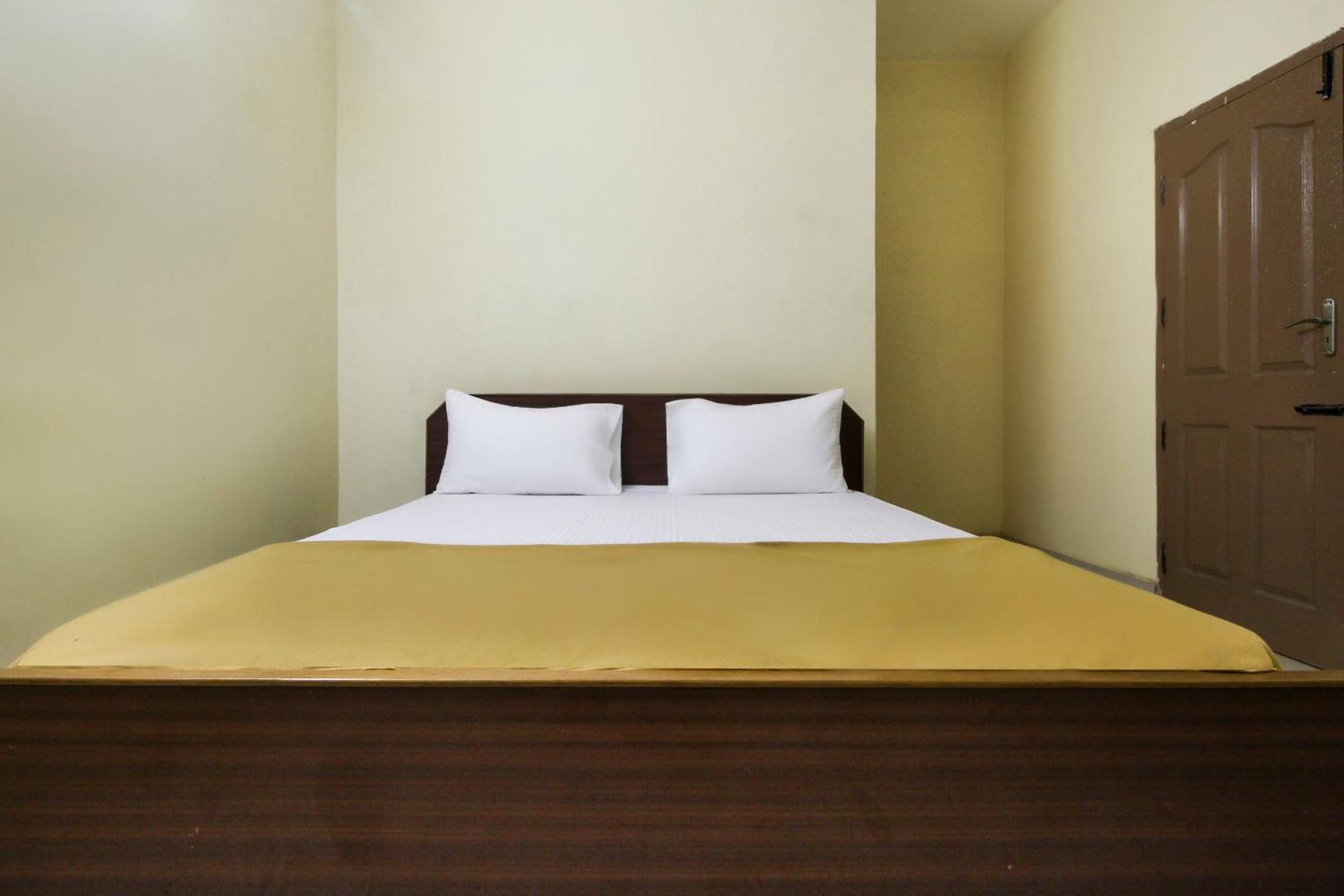 Отель Spot On Jayalakshmi Residency Non Ac Kovilpatti Экстерьер фото